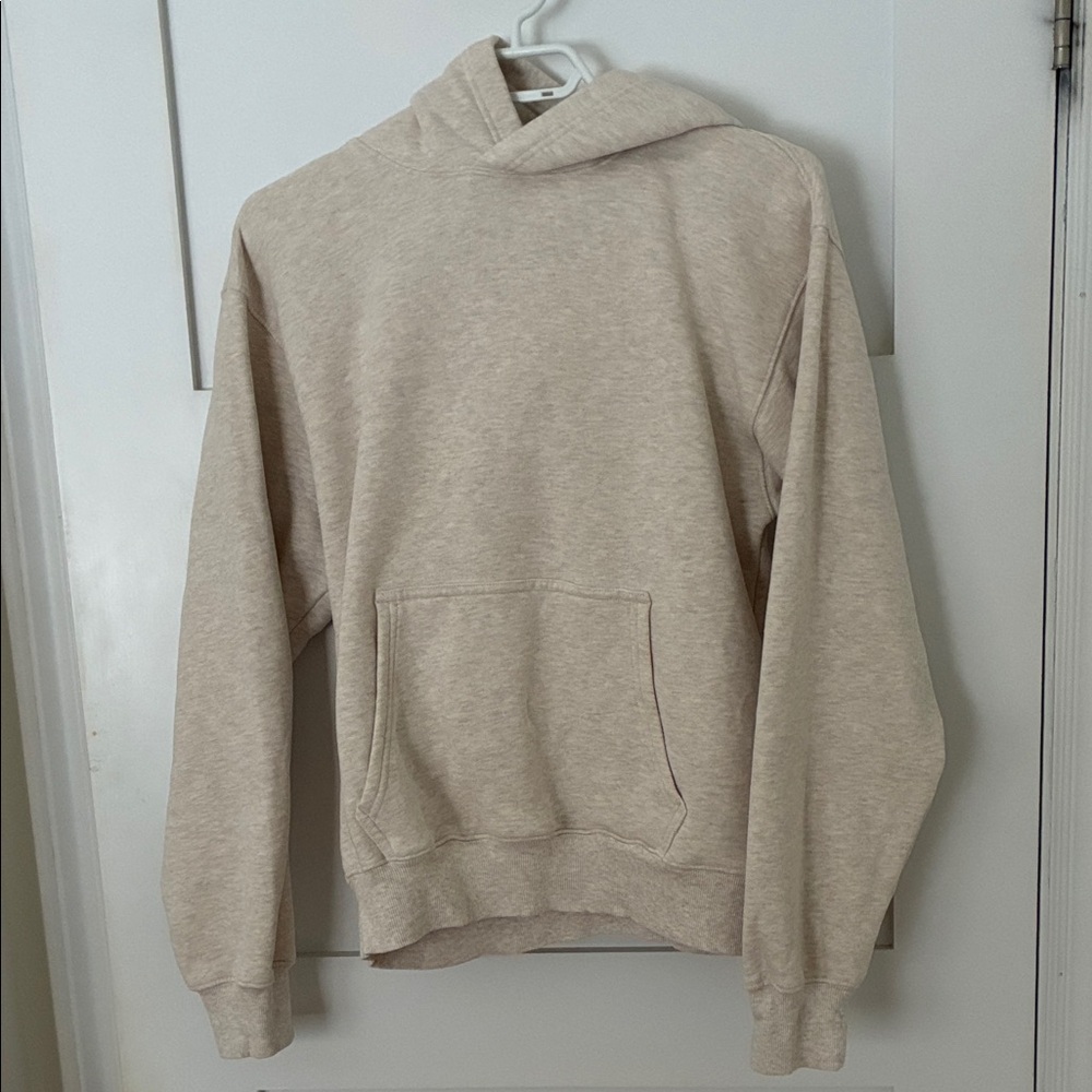 Aritzia perfect fit sweat fleece hoodie Heather light oatmeal colour
